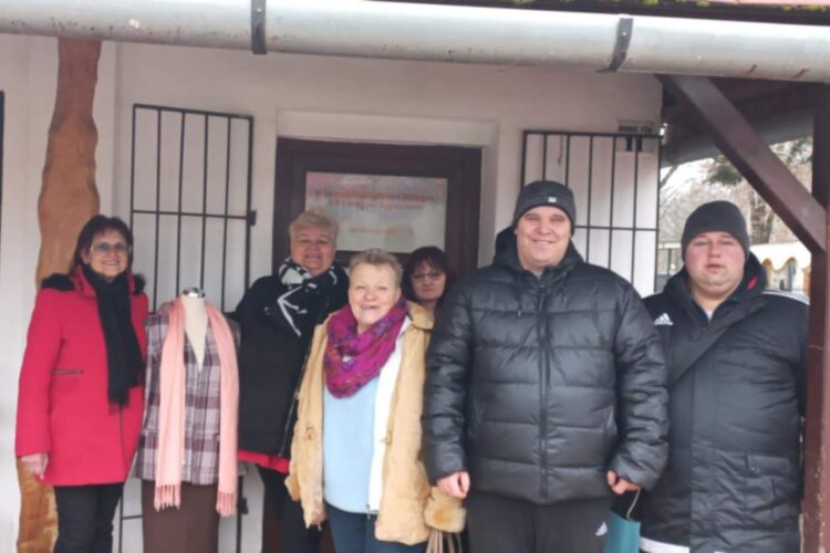 Berekfürdő_SM Adománybolt_v